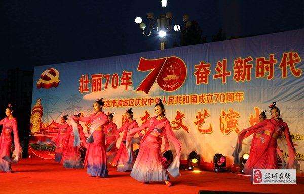 逃出奇怪农舍